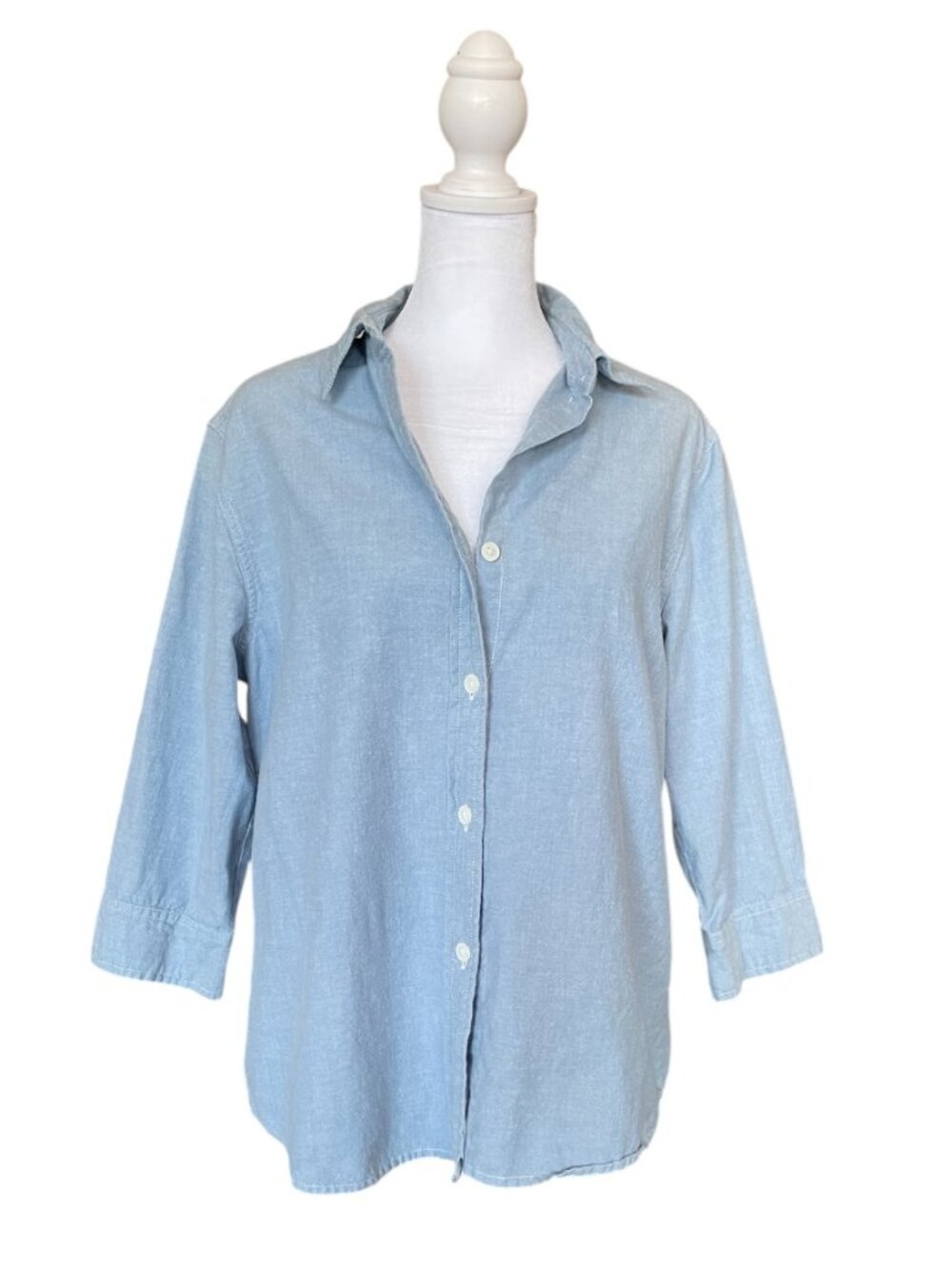 VTG 90s Bill Blass Blue Coastal Grandmother Chambray Button-Up Shirt  - Size M